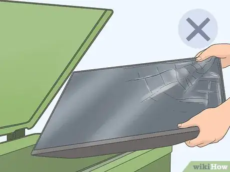 Imagen titulada Dispose of a Flat Screen TV Step 1