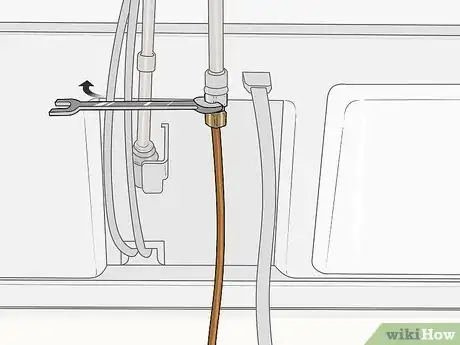 Imagen titulada Fix a Leaking Refrigerator Step 18