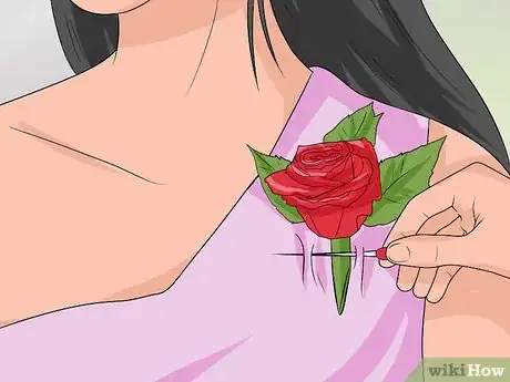 Imagen titulada Pin on a Boutonniere Step 19