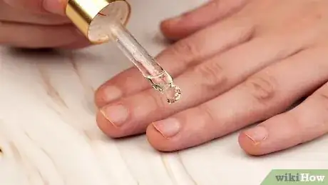 Imagen titulada Apply Cuticle Oil Step 1