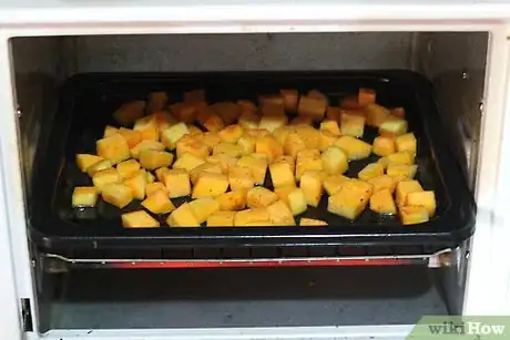 Imagen titulada Cook Butternut Squash in the Oven Step 16