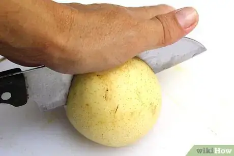 Imagen titulada Eat Asian Pears Step 2