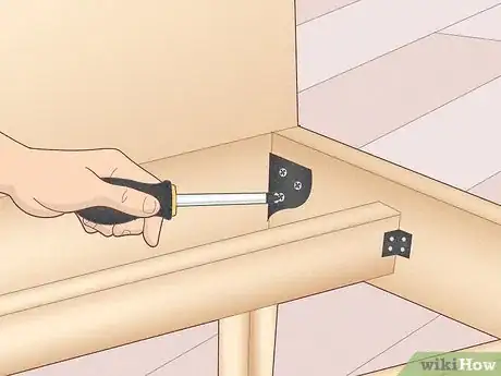Imagen titulada Fix a Squeaking Bed Frame Step 7