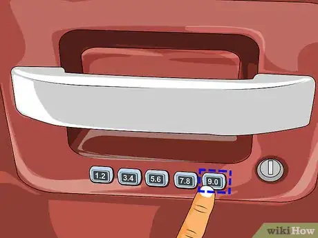 Imagen titulada Find the 5 Digit Default Keyless Code on Ford Explorer or Mercury Mountaineer Step 4