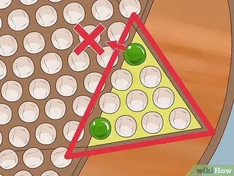 Imagen titulada Play Chinese Checkers Step 10