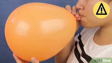 Imagen titulada Blow Up a Balloon Step 7