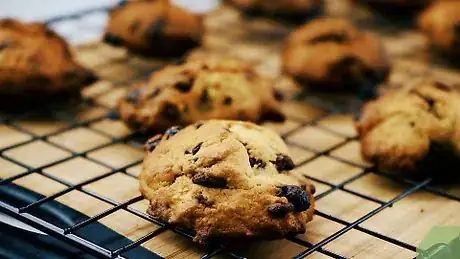 Imagen titulada Make Chocolate Chip Cookies Step 8