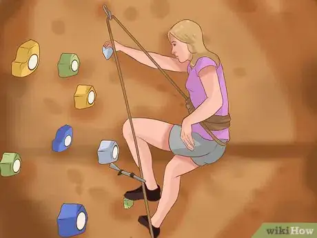 Imagen titulada Improve at Indoor Rock Climbing Step 14