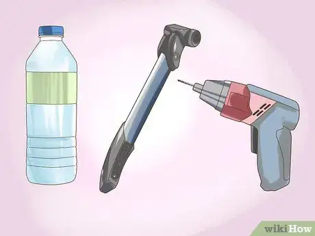 Imagen titulada Make a Water Gun with a Water Bottle Step 4