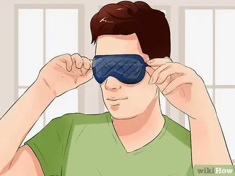 Imagen titulada Sleep with an Eyemask on Step 6