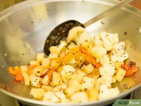 Imagen titulada Make Cauliflower Curry Step 5