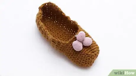 Imagen titulada Crochet Slippers Step 11