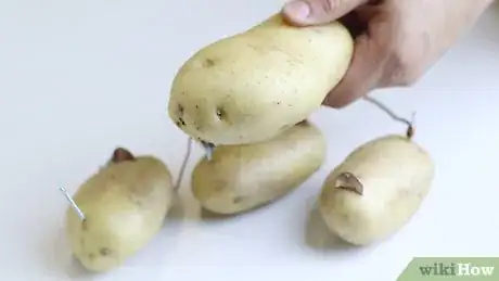 Imagen titulada Make a Potato Clock Step 13