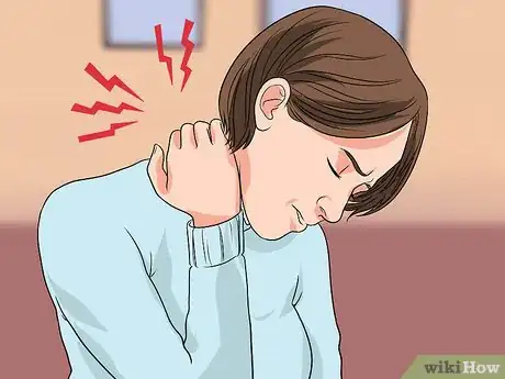 Imagen titulada Recognize a Petit Mal Seizure Step 3