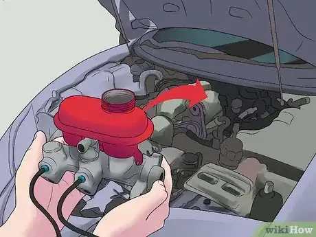 Imagen titulada Bleed a Master Cylinder Step 14