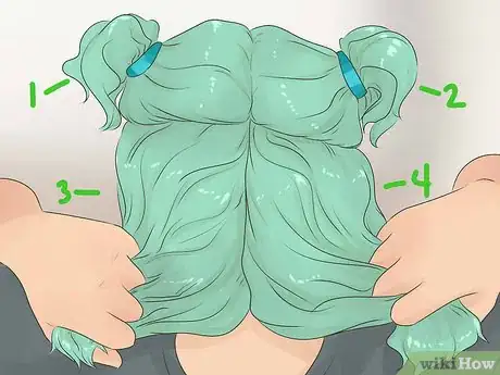 Imagen titulada Cut Curly Hair in Layers Step 8