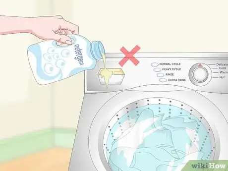 Imagen titulada Wash White Clothes Step 5