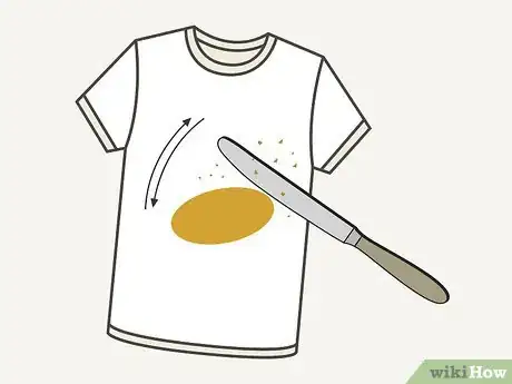 Imagen titulada Remove a Mustard Stain Step 2