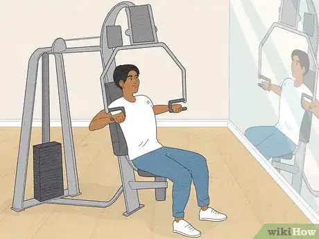 Imagen titulada Use Gym Equipment Step 26