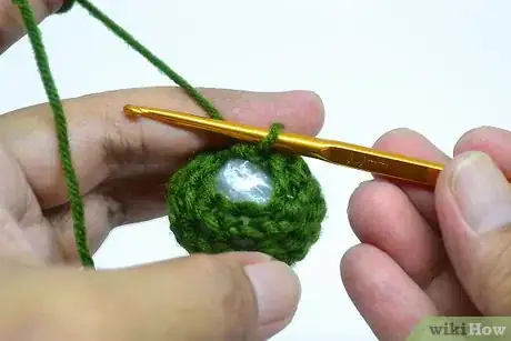 Imagen titulada Crochet a Ball Step 8