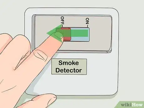 Imagen titulada Replace a Smoke Detector Step 11