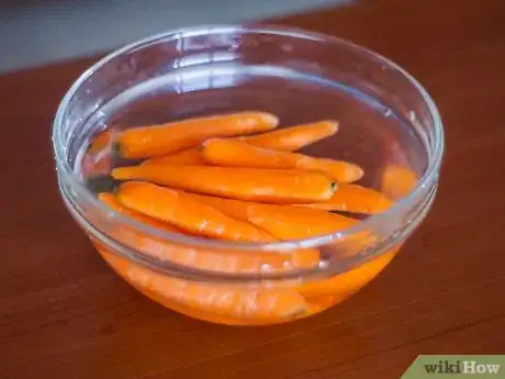 Imagen titulada Cook Baby Carrots Step 12