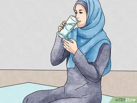 Imagen titulada Drink Water According to Islamic Sunnah Step 4