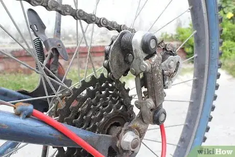 Imagen titulada Adjust Bike Gears Step 15