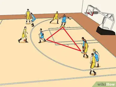 Imagen titulada Play Defense in Basketball Step 19