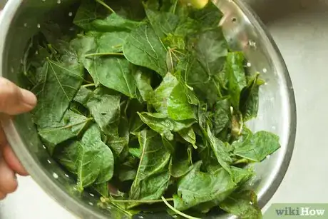 Imagen titulada Cook Turnip Greens Step 6