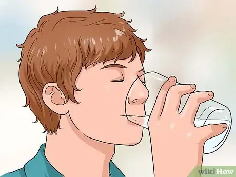 Imagen titulada Cure a Headache Without Medication Step 1