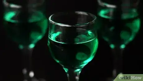 Imagen titulada Drink Absinthe Step 3