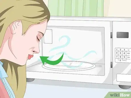 Imagen titulada Get Rid of Microwave Smells Step 6