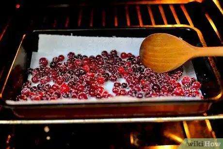 Imagen titulada Dry Cranberries Step 8