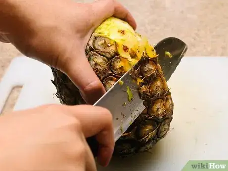 Imagen titulada Make Pineapple Juice Step 3