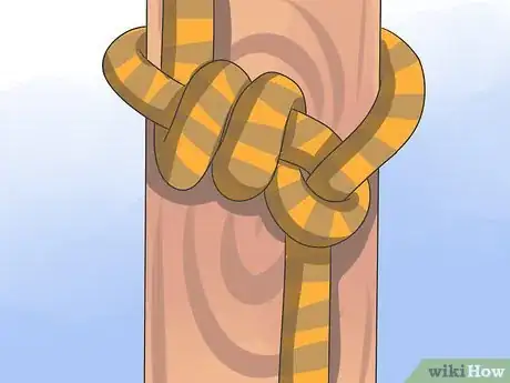 Imagen titulada Make a Rope Ladder Step 11