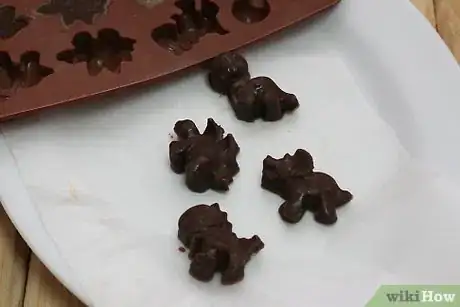 Imagen titulada Make Home Made Chocolates Step 5