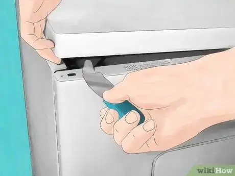 Imagen titulada Keep Lint off Clothes in the Dryer Step 24