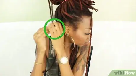 Imagen titulada Retwist Dreads Step 4