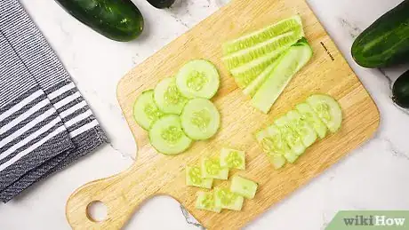 Imagen titulada Slice a Cucumber Step 10