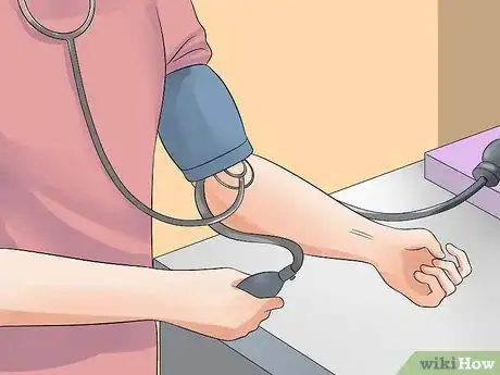 Imagen titulada Check Your Blood Pressure with a Sphygmomanometer Step 8