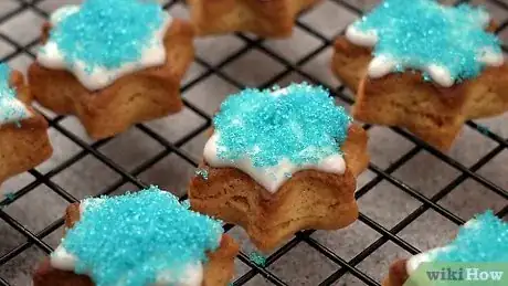 Imagen titulada Add Colored Sugar to Sugar Cookies Step 6