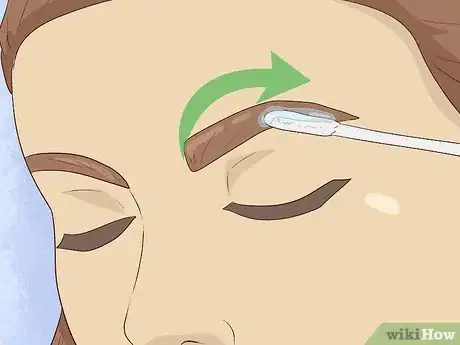 Imagen titulada Grow Eyebrows Fast Step 4