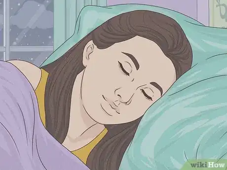 Imagen titulada Sleep with Straight Hair Step 14