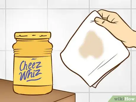 Imagen titulada Remove Grease from Clothes Step 10