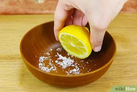 Imagen titulada Clean Wooden Bowls Step 5