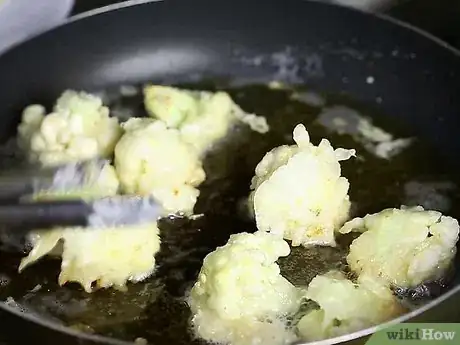 Imagen titulada Make Fried Cauliflower Step 4