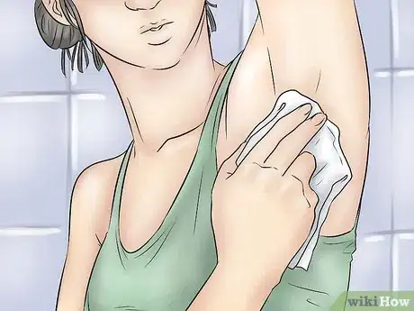 Imagen titulada Make Armpit Hair Less Noticeable Step 3