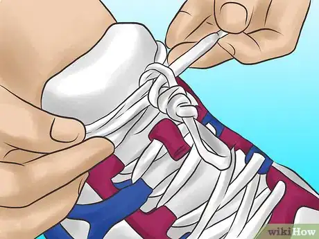 Imagen titulada Tie Your Shoe Laces Differently Step 11