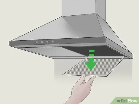 Imagen titulada Clean a Kitchen Exhaust Fan Step 3